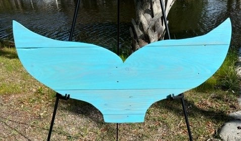 Medium Whale Tail - Aqua: 13-1/2"H x 28-5/8"W